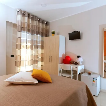 住宿加早餐酒店 Relax In 庞贝